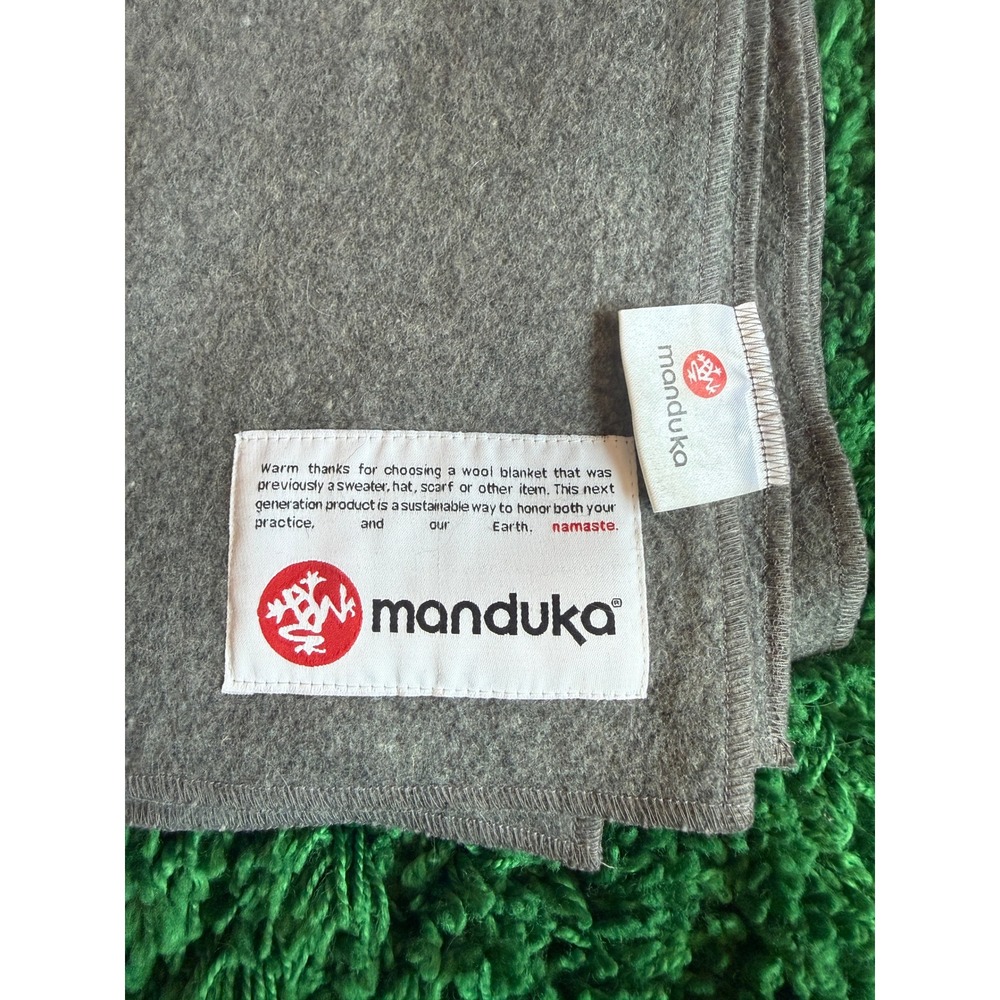 Manduka Recycled Wool Yoga Blanket‎ Grey Meditation Prop Eco Friendly Throw